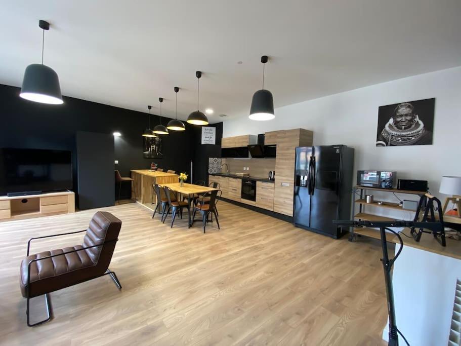 Appartement Paul Riquet Avec Place De Parking 贝济耶 外观 照片